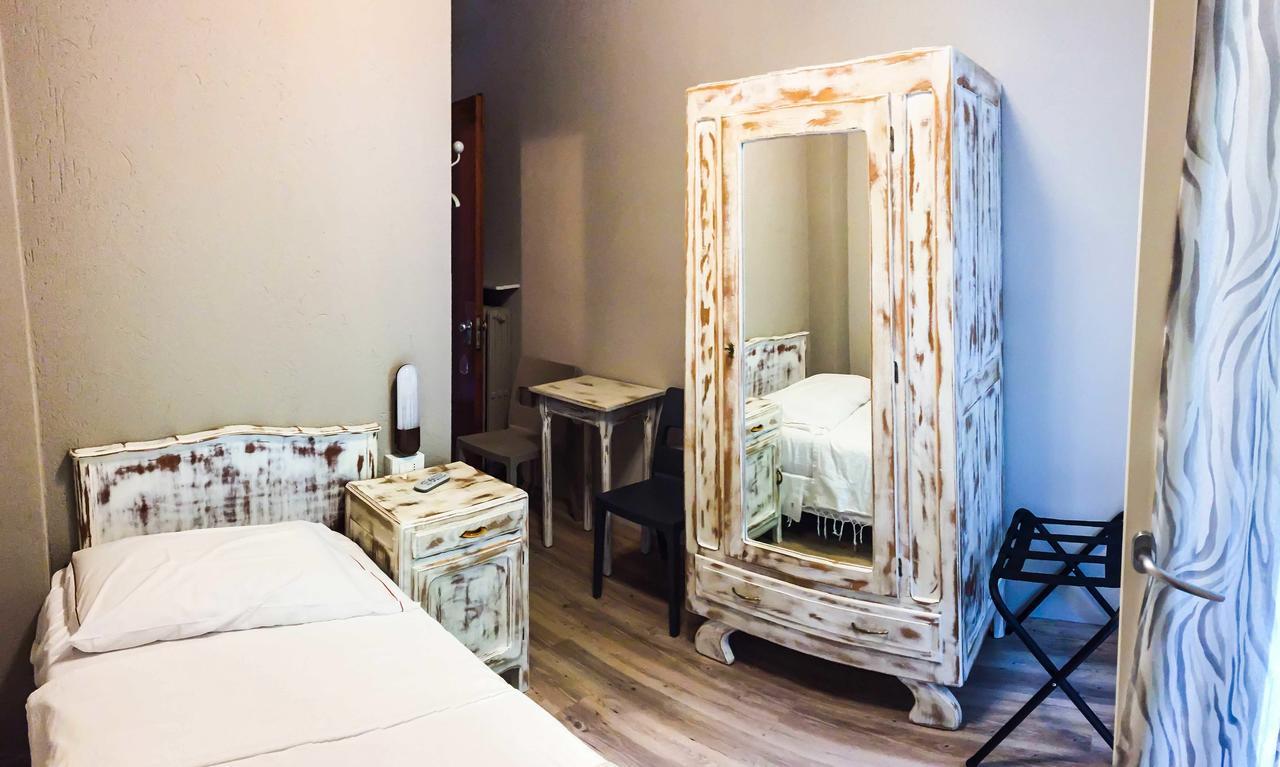 Albergo La Pace Pradleves Kültér fotó